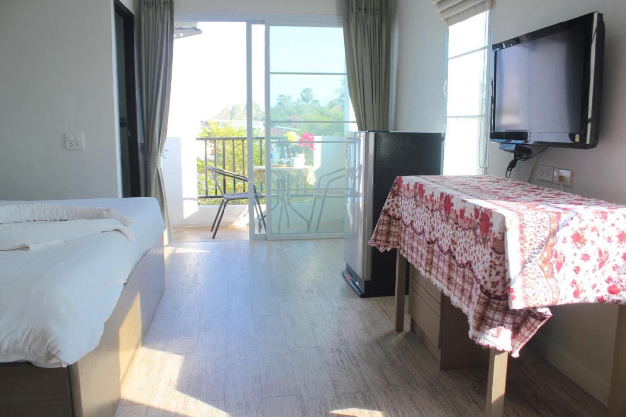 Plus Hotel Loei Exterior photo