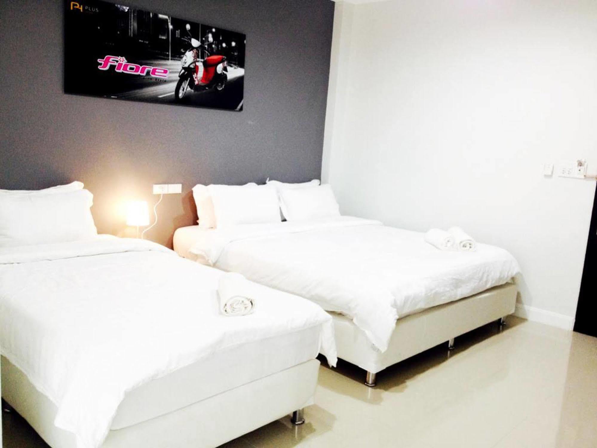 Plus Hotel Loei Exterior photo